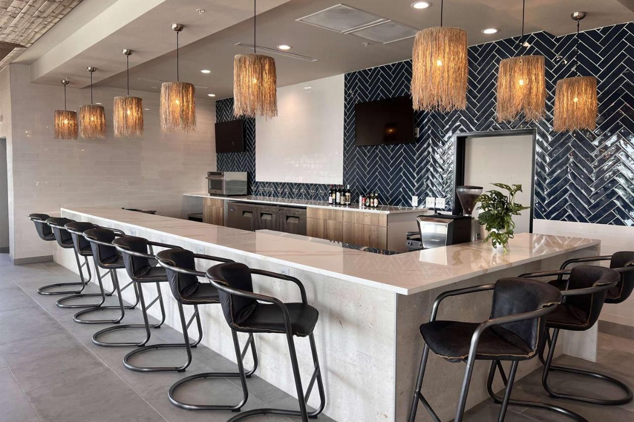 Hotel The Elm, A Ramada By Wyndham Little Elm Exteriér fotografie